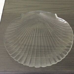 Vintage Clear Glass Shell Plate